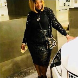 Meet your Posher, Ramona